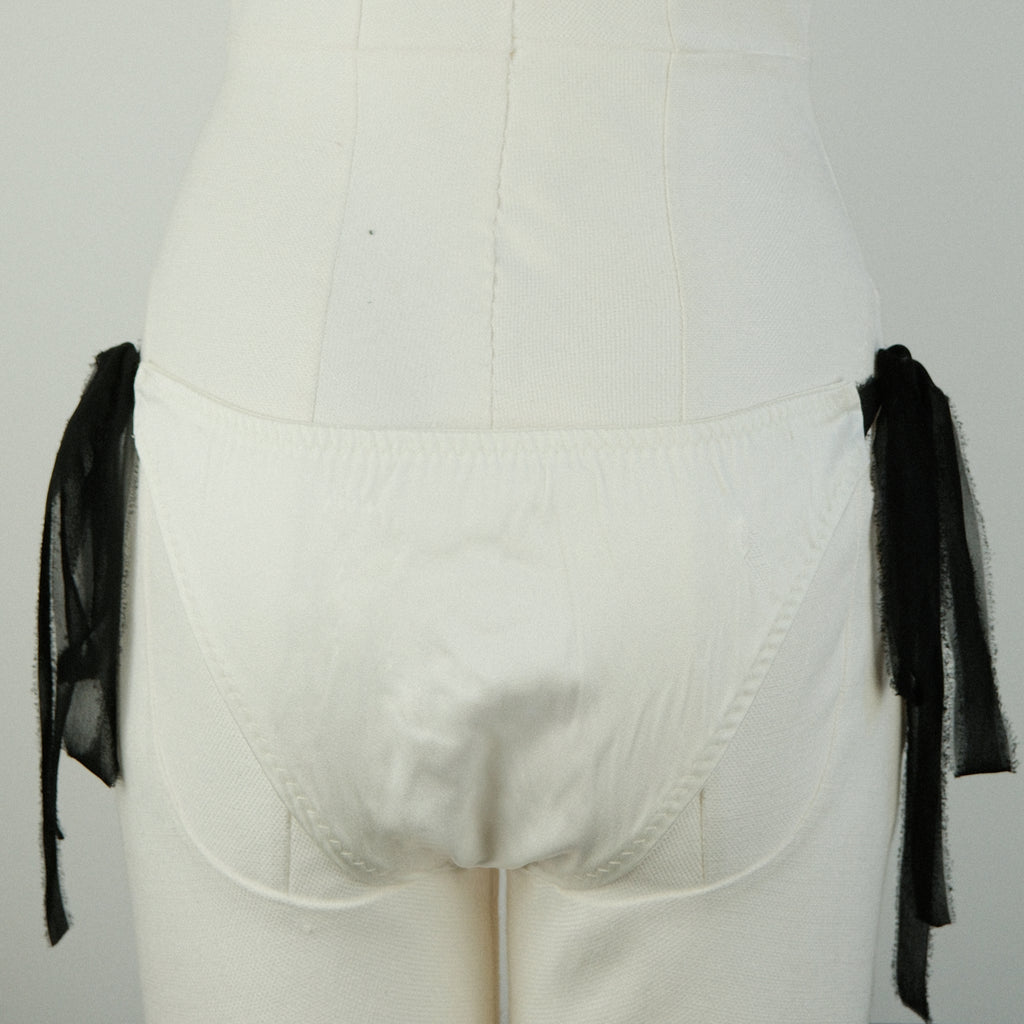 Rose Tie Side Knicker