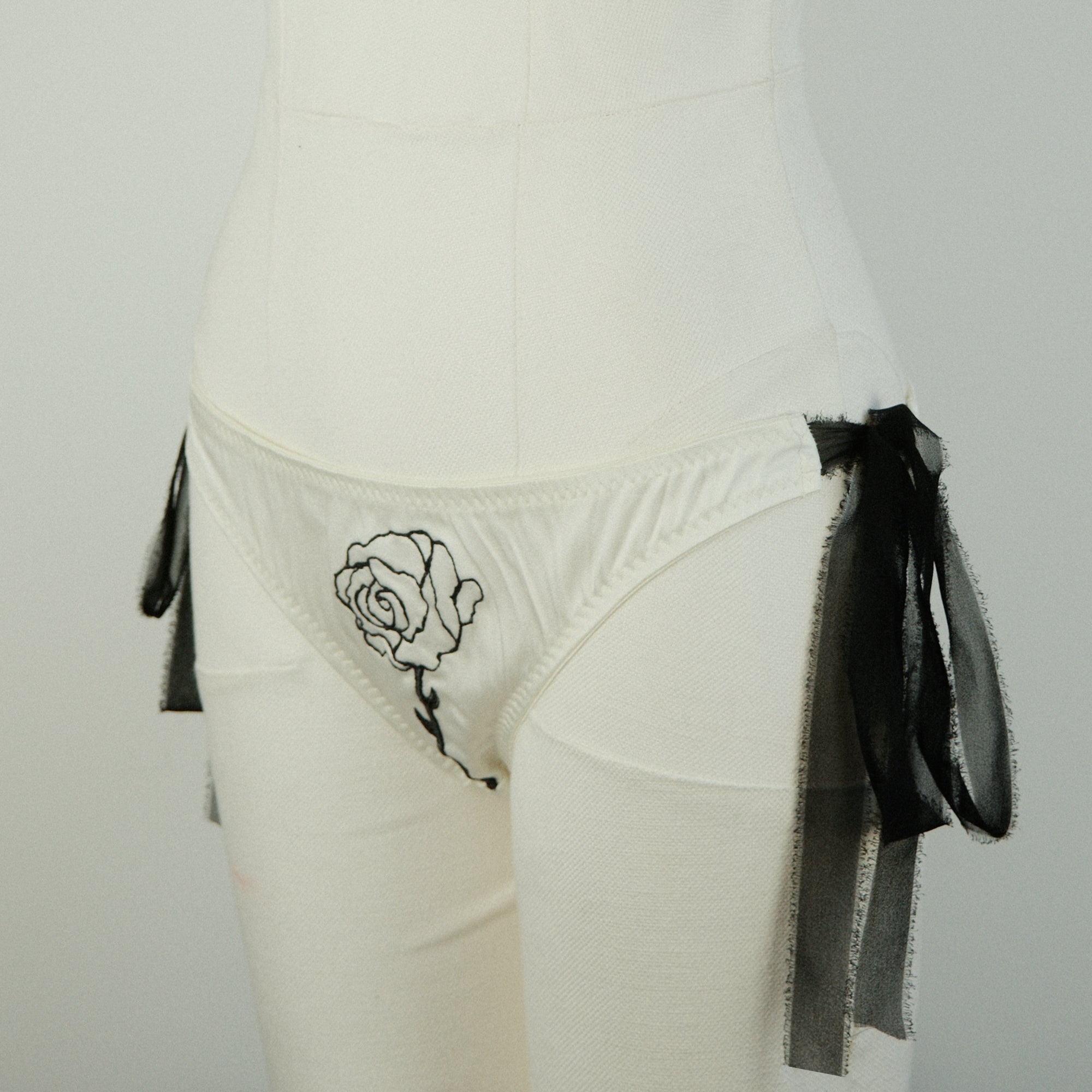 Rose Tie Side Knicker